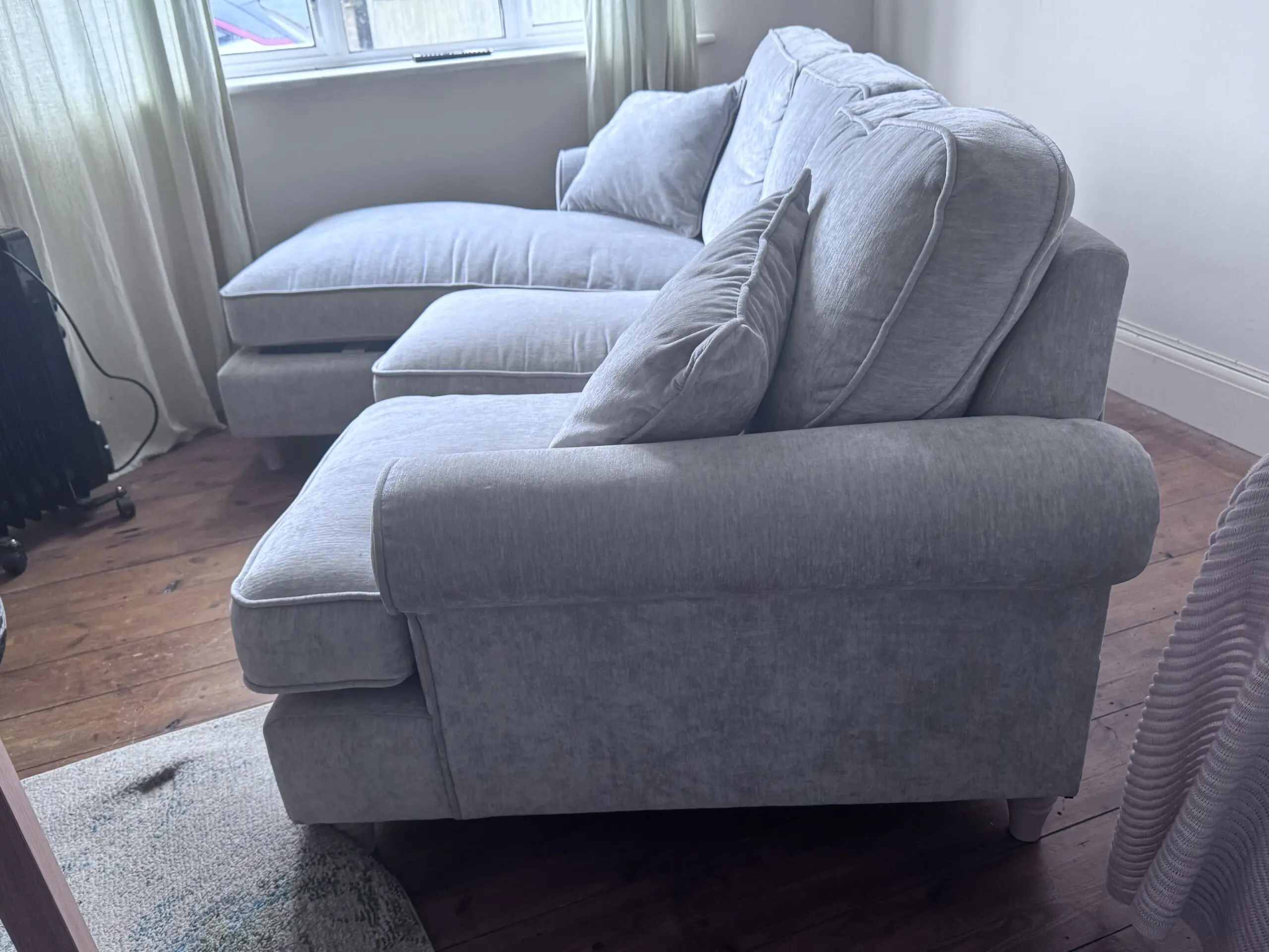 Roseland Furniture 3 Seater Chaise Sofa in Ice Chenille
