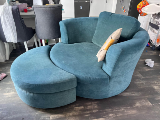 DF swivel chair sofa with half moon footrest