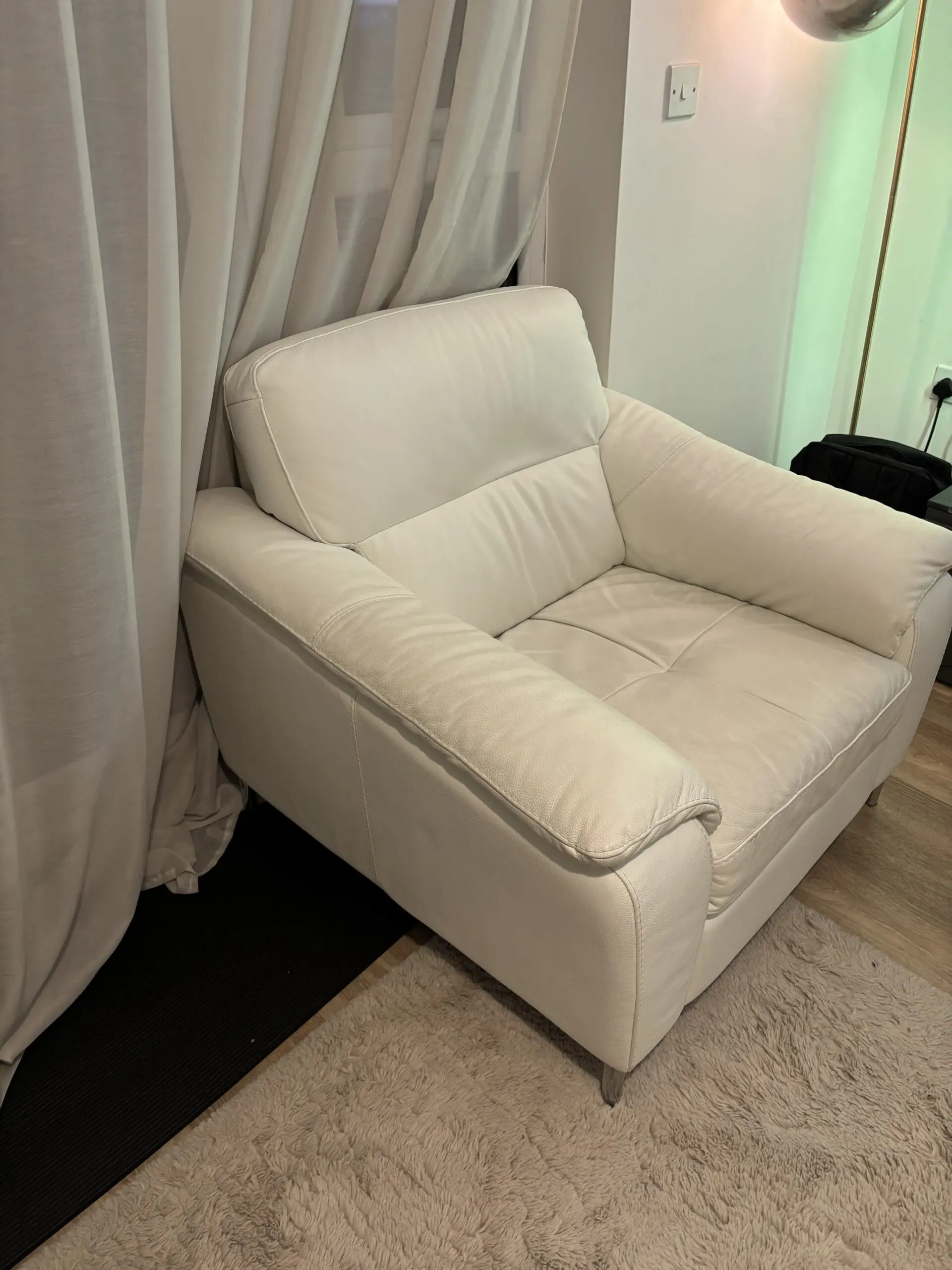 Furniture Village NICOLETTI - MALDINI 3 SEATER LEATHER SOFA AND CHAIR - WHITE