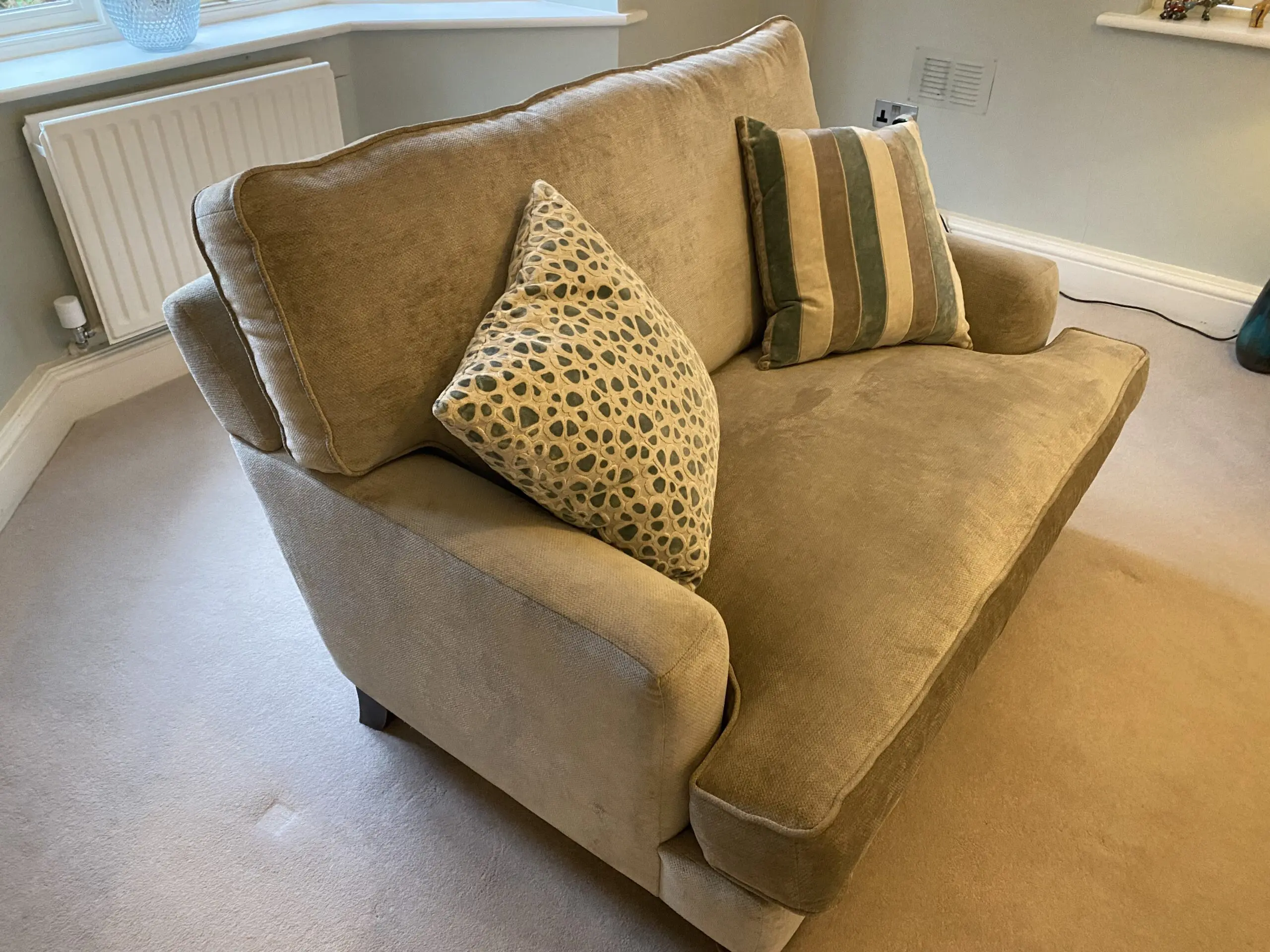 Barker and Stonehouse Ashcombe Sofa Set * 3 (Beige & Grey) + Villa Nova Footstool