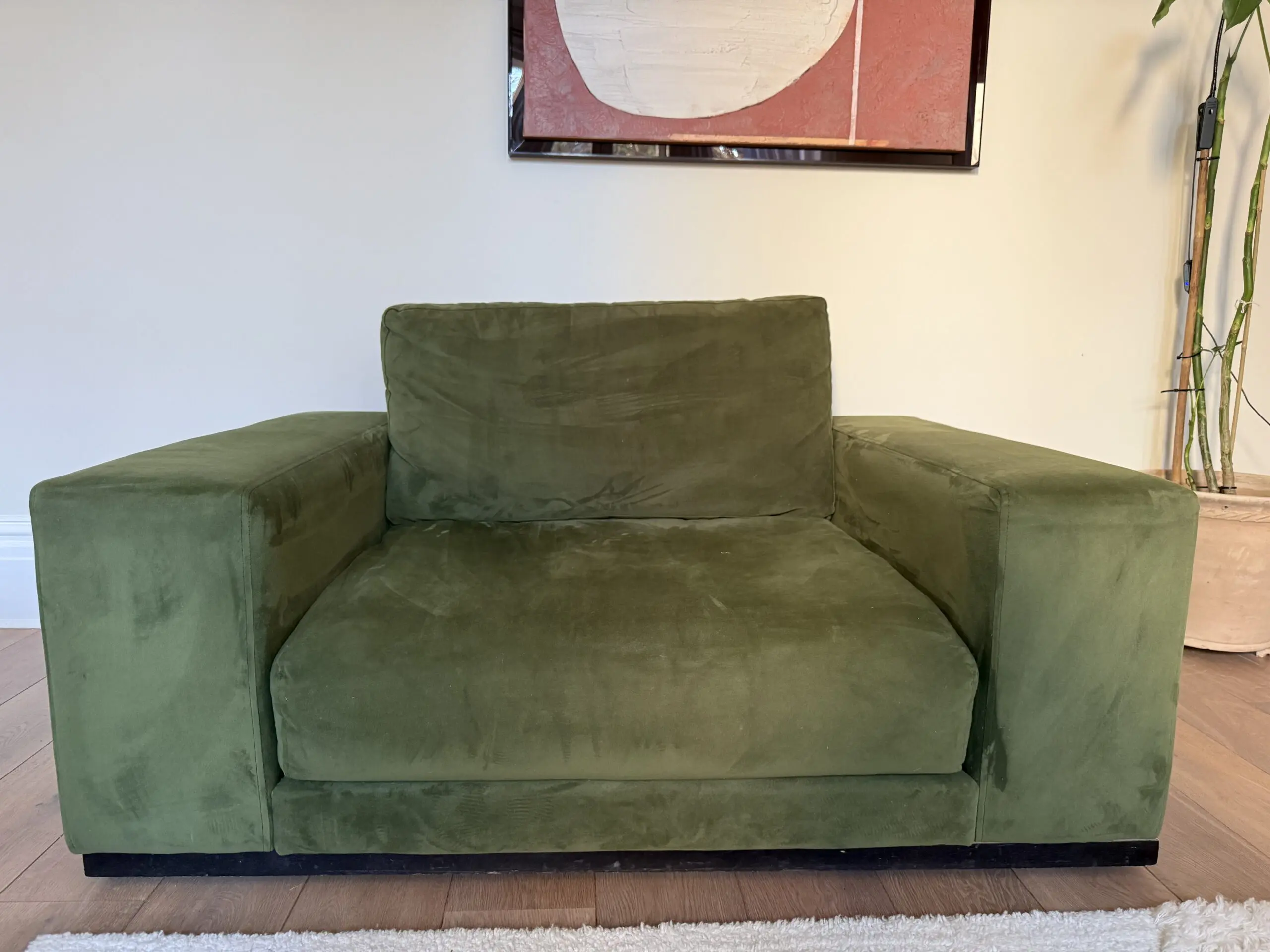 Swoon Denver green velvet love seat