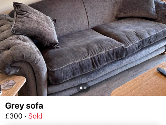 Large 3 seater sofa in Excellent condition