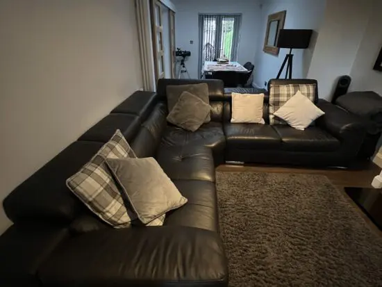 Leather corner sofa EXCELLENT condition