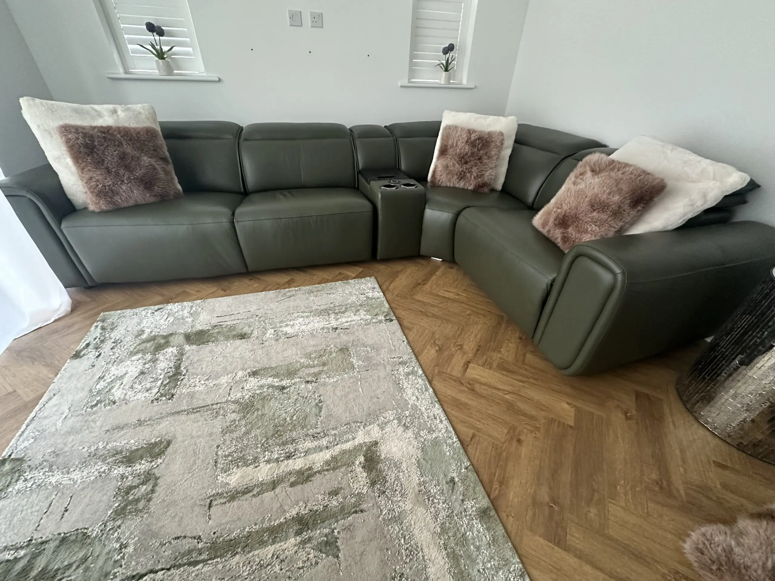 Sofology Premiere corner sofa 3 corner 1.5 - built in fridge, cup holders and wireless phone charger