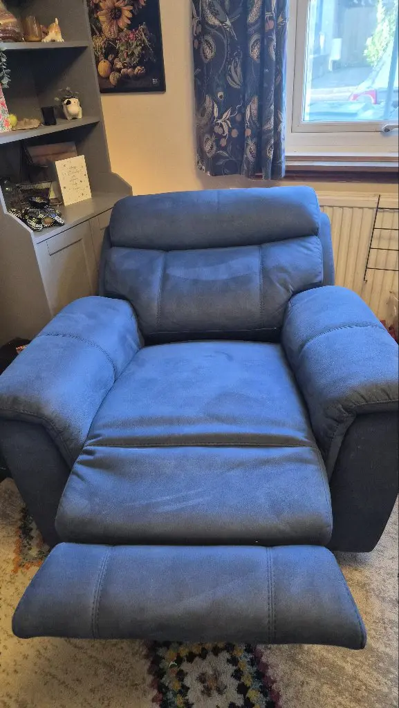 DFS "Ronan" Power Recliner 3-seater and armchair