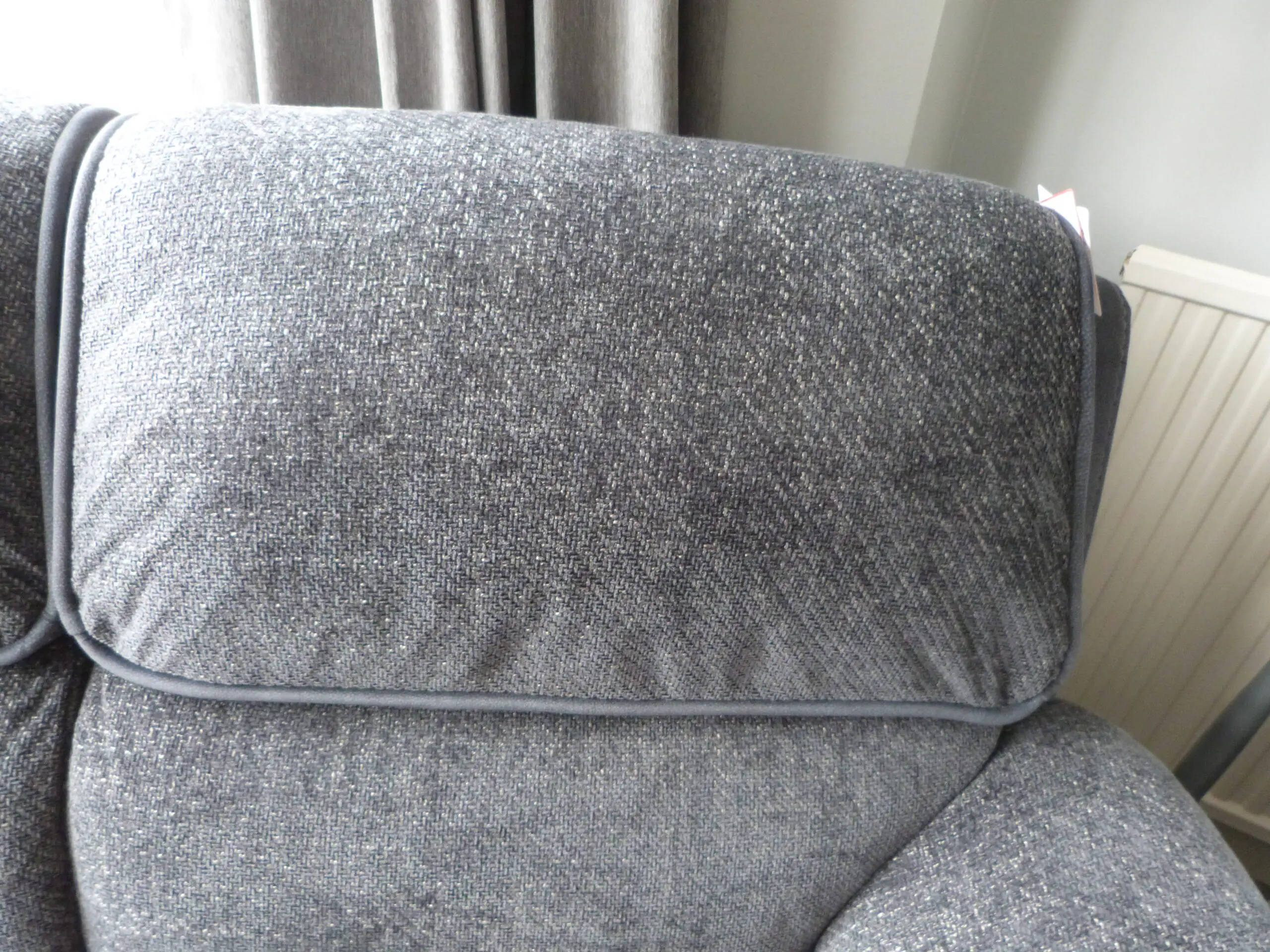 DFS Fontaine Express 2 Seater power recliner