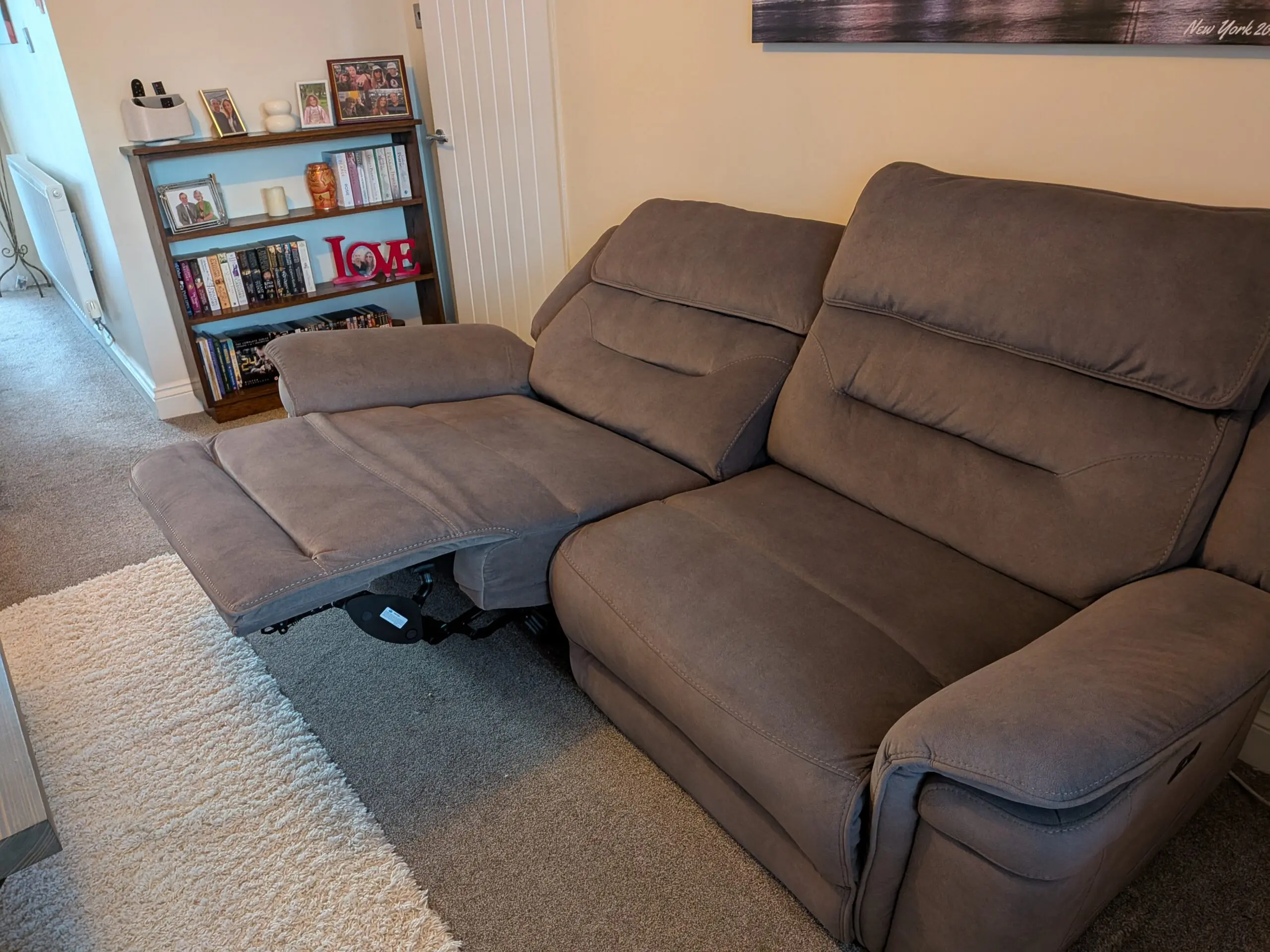 SCS Juno Powered 3 Seater Recliner and SCS Juno 2 Seater (not recliner) - Mushroom