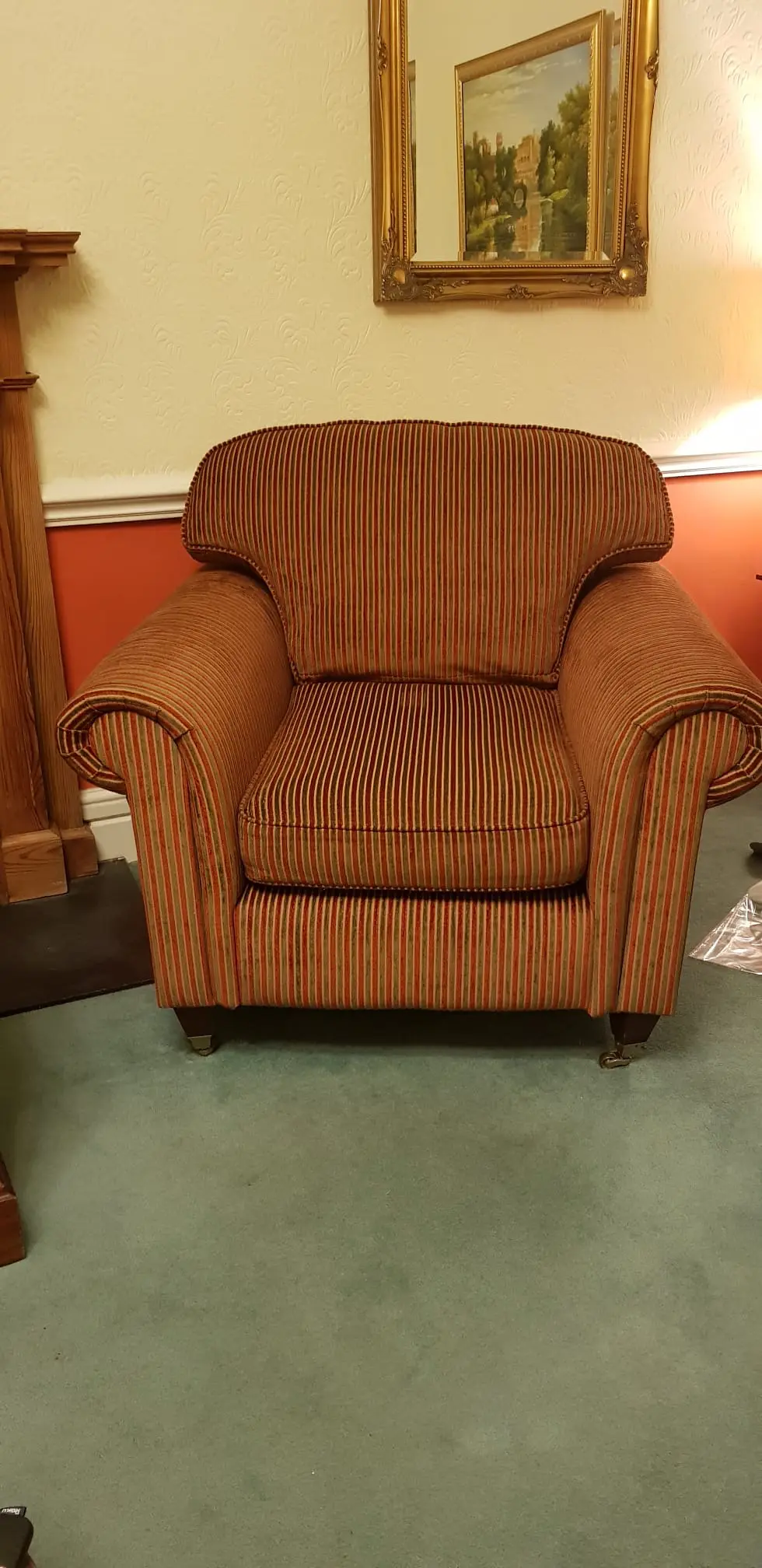 Traditional Deep Seat Sofas & Chairs