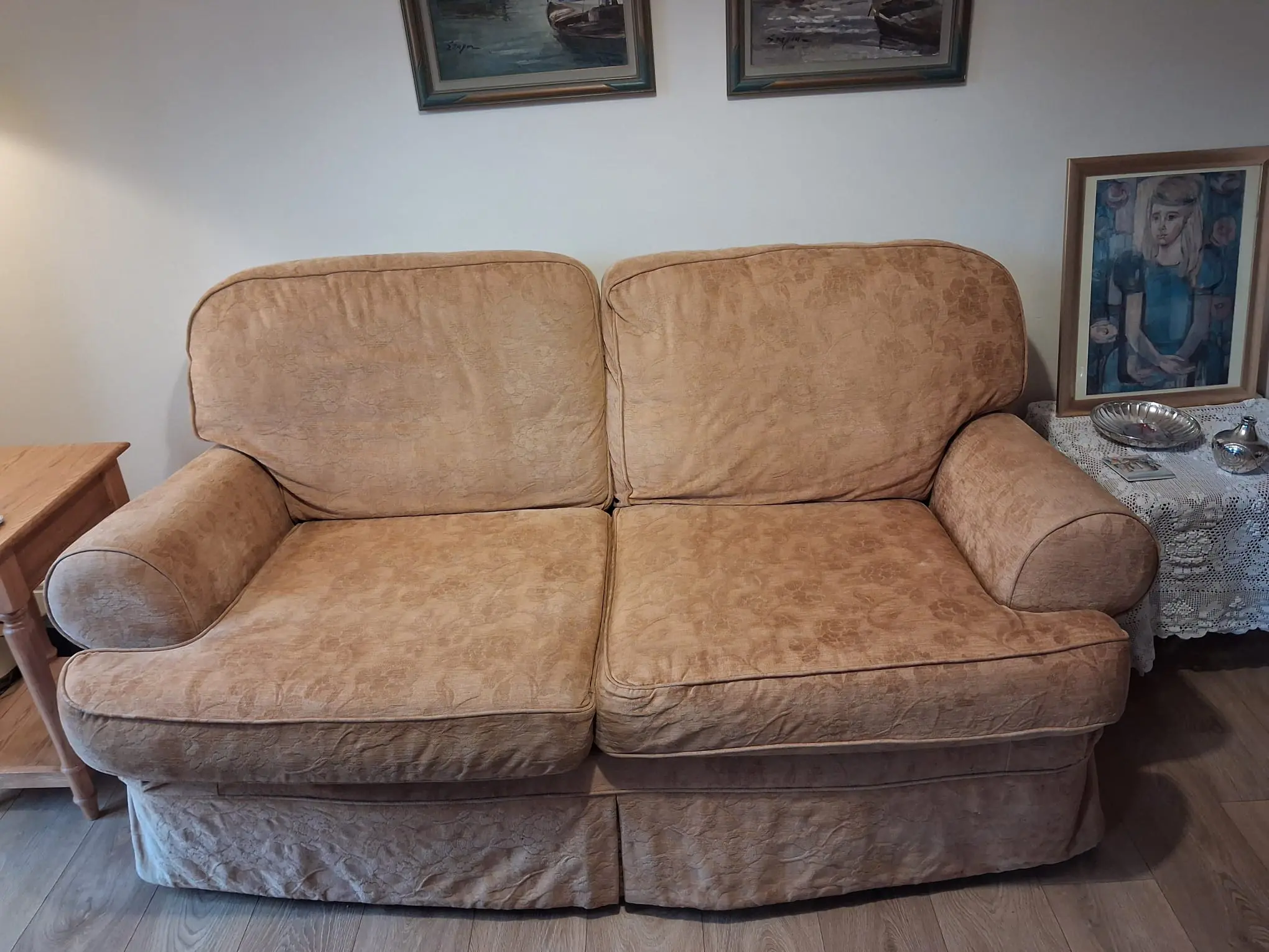 2 MARKS AND SPENCER'S SOFAS OF GOLDEN COLOR