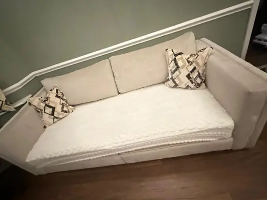 Sofology Titan 4 and 3 Seater Sofa – Cream – Excellent Condition