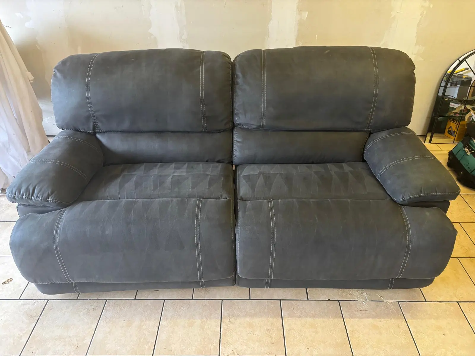 4 seater recliner sofa