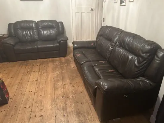 (Dark) Chocolate Brown Leather Power Recliner Sofas