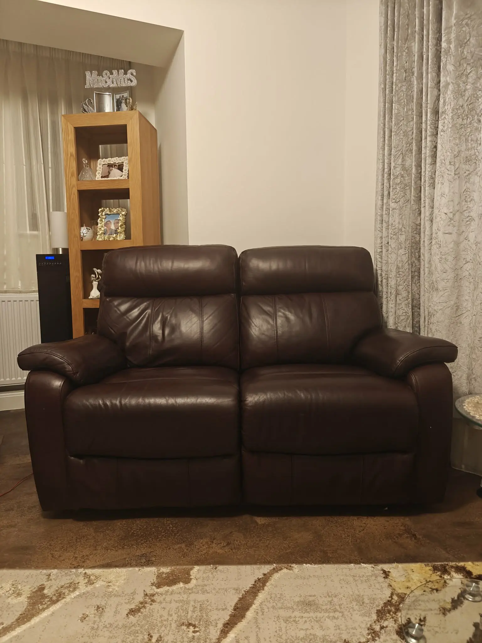 Genuine Leather Sofa – Manual Recliner.