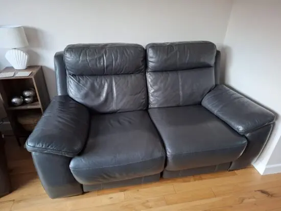 2 seater an armchair