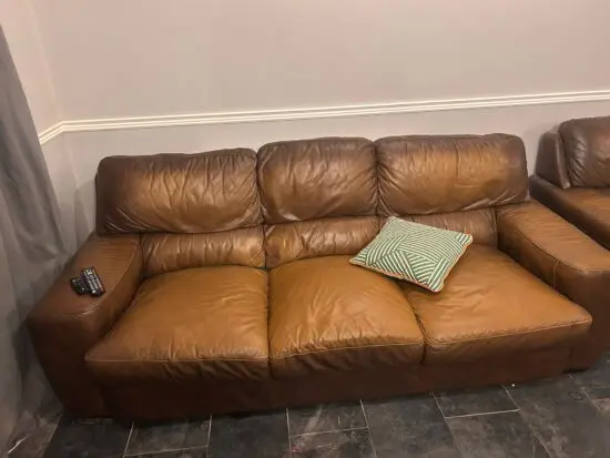 Brown leather 3 seater settee