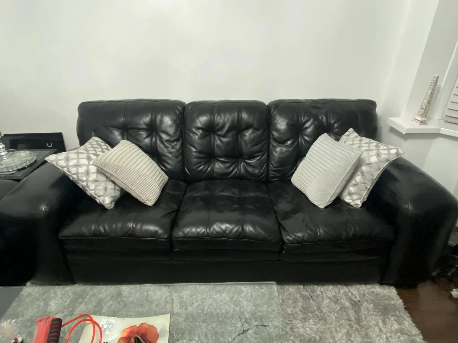 Cousins Black Leather 3 + 2 Seater Sofa Set