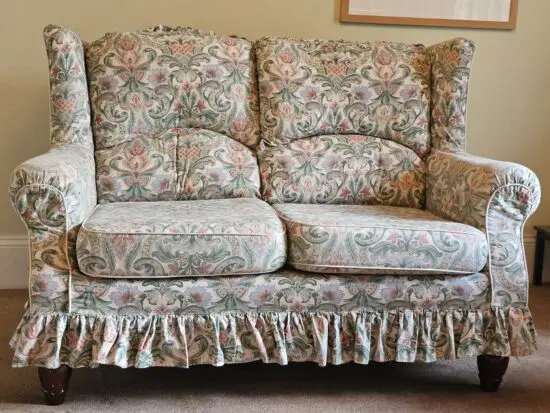 Vintage-style Sofa