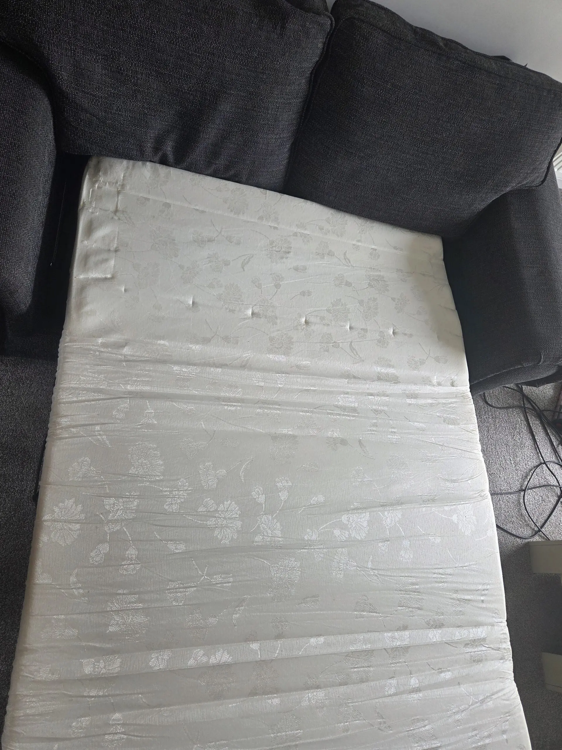 Wilcot 3 seater sofabed (double bed)