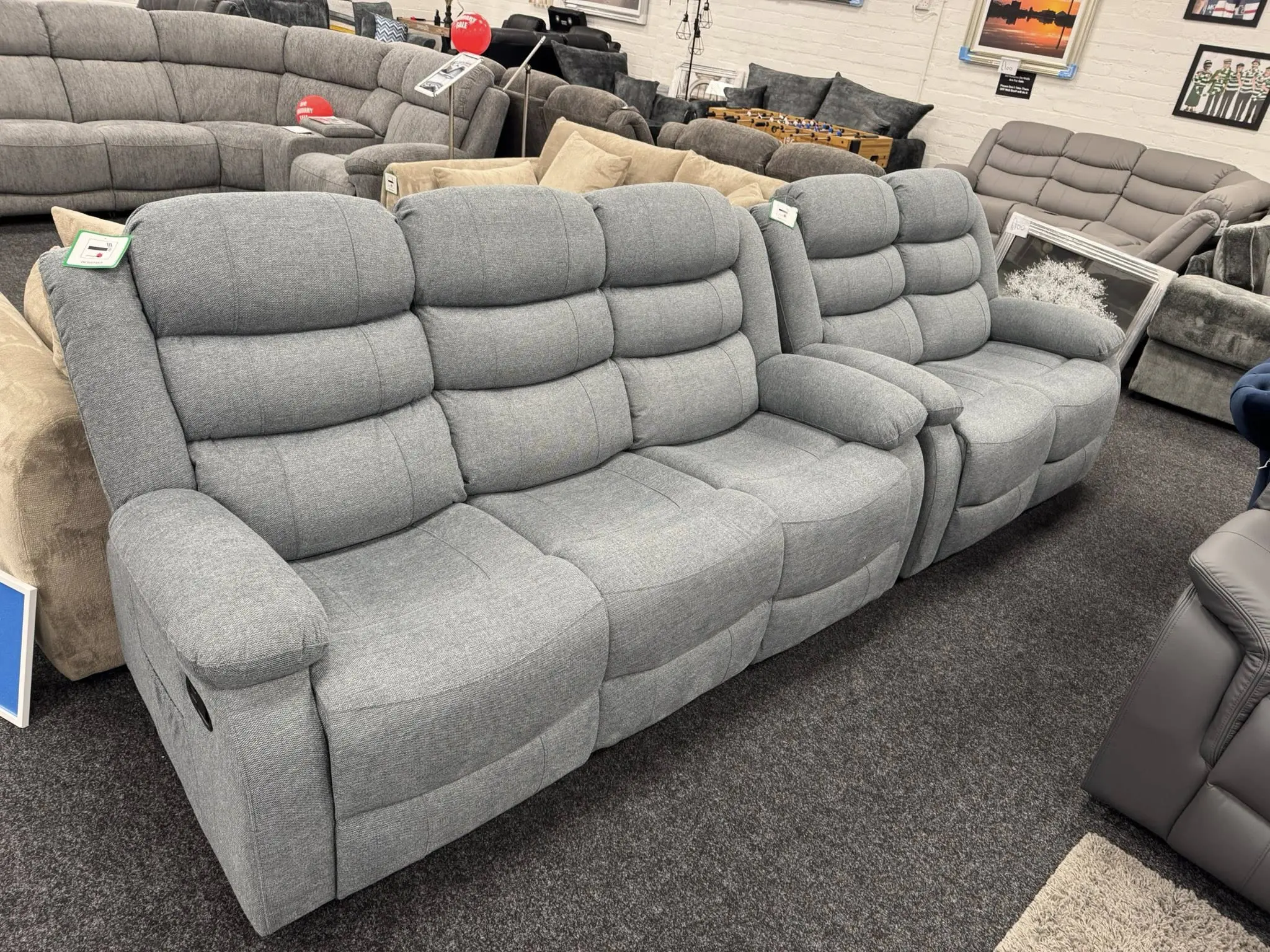 Modern 3-Seater Reclining Sofa with Padded Comfort Design