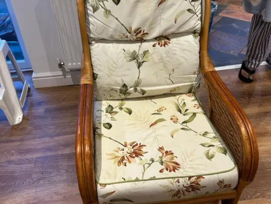 Sofa set and pillows