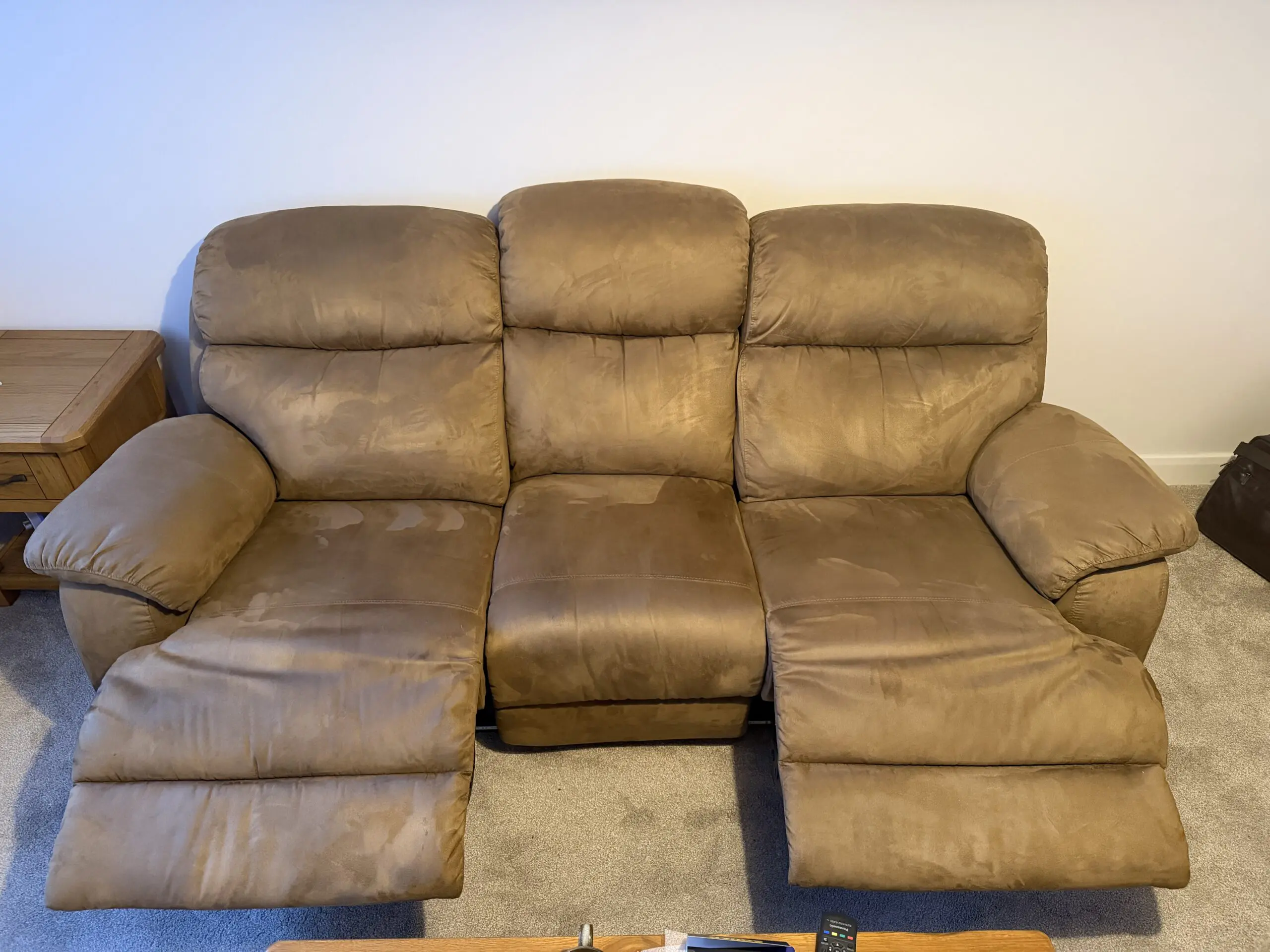 Sofology Gracie “Ontario” Power Electric Reclining Brown 3 Seater Sofa with USBs