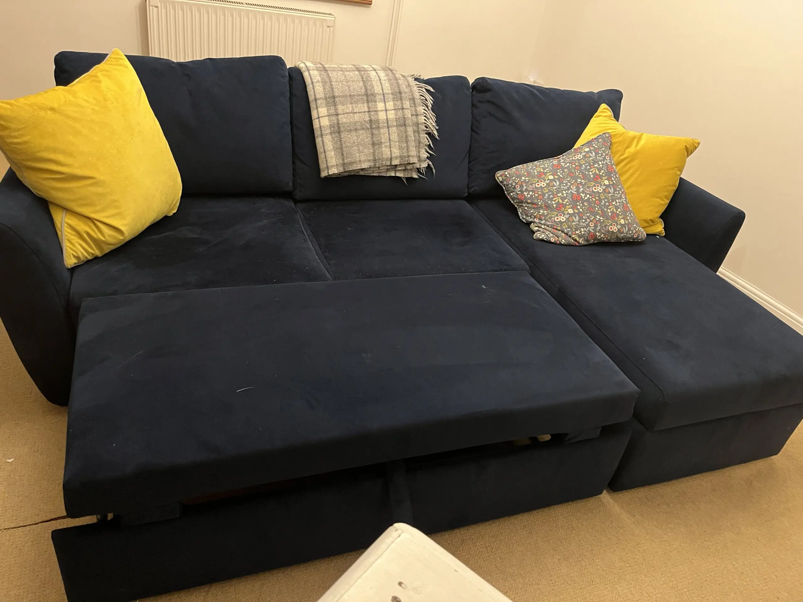 John Lewis Corner Sofa with Chaise – Perfect for Modern Living Rooms