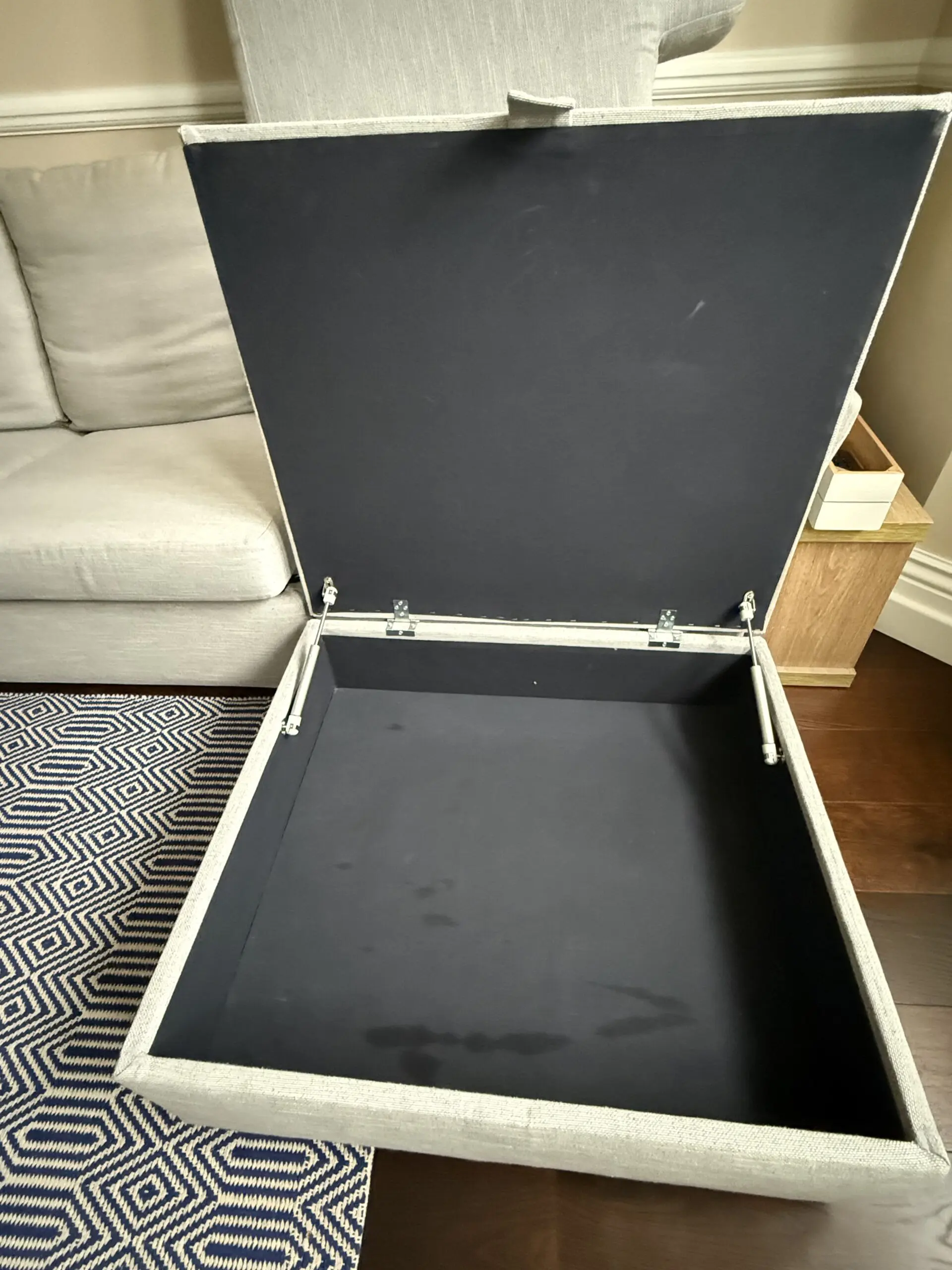 4-seater left hand corner sofa with integrated sofa bed and storage chest