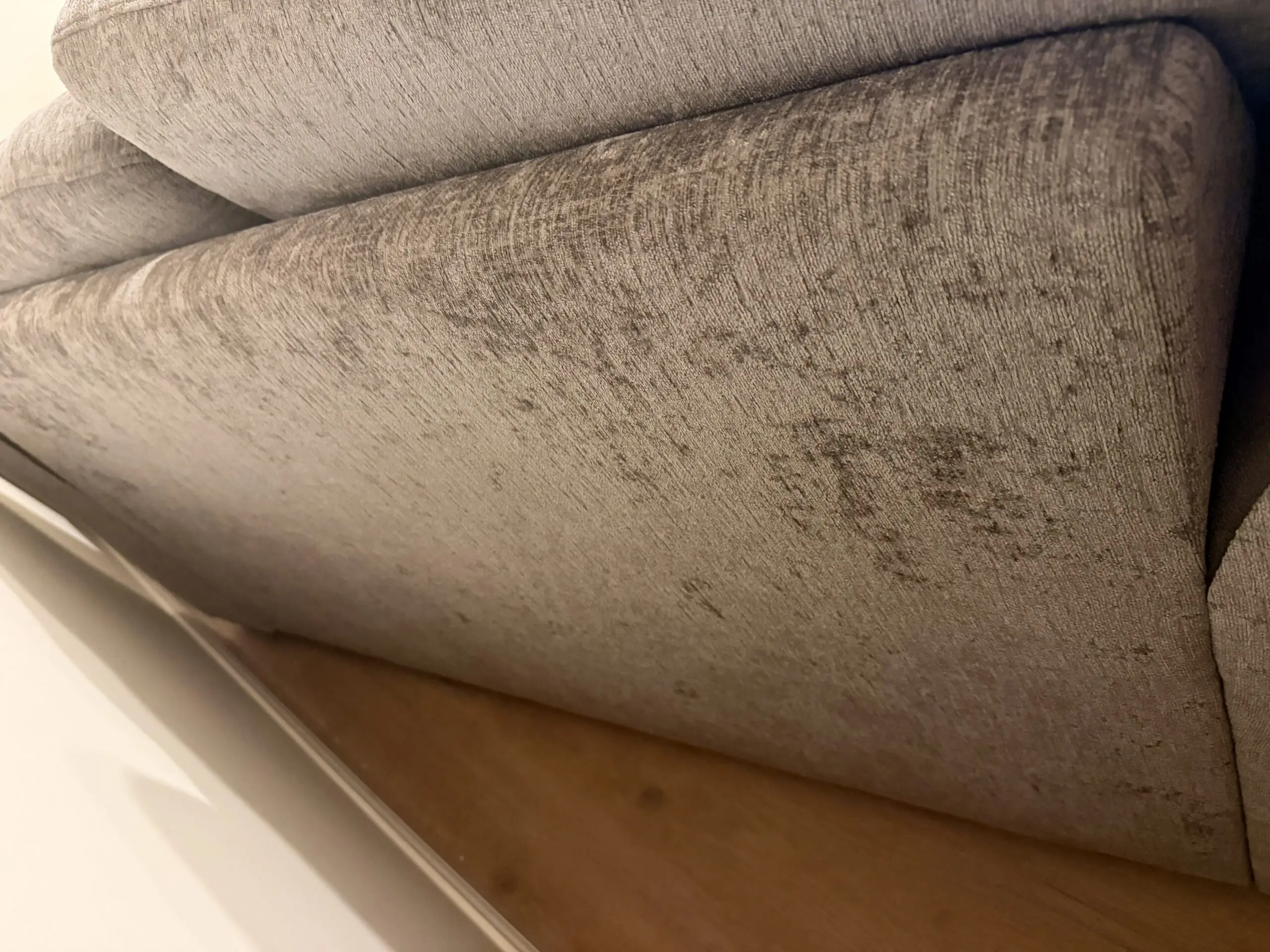 DFS Nina – 2 Seater & Sofa Bed