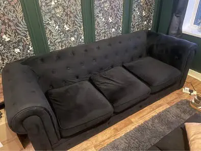 Black plush velvet chesterfield style 3 seater sofa