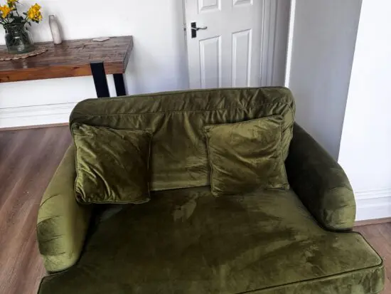 OLIVE GREEN VELVET LOVESEAT FURNITURE123