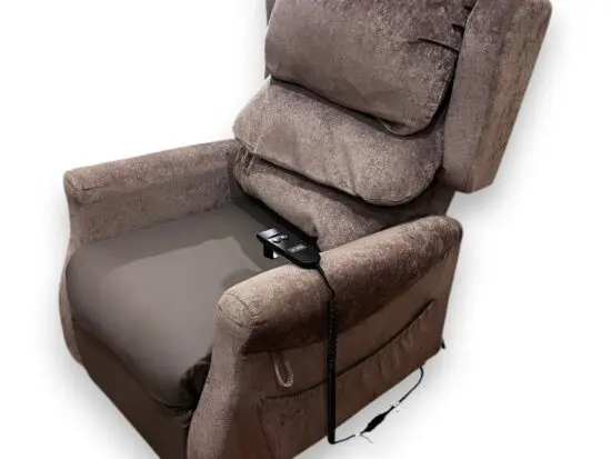 Accora Configura Comfort Chair Dual Tilt Electronic Chair CHAIR-0-CM1-340