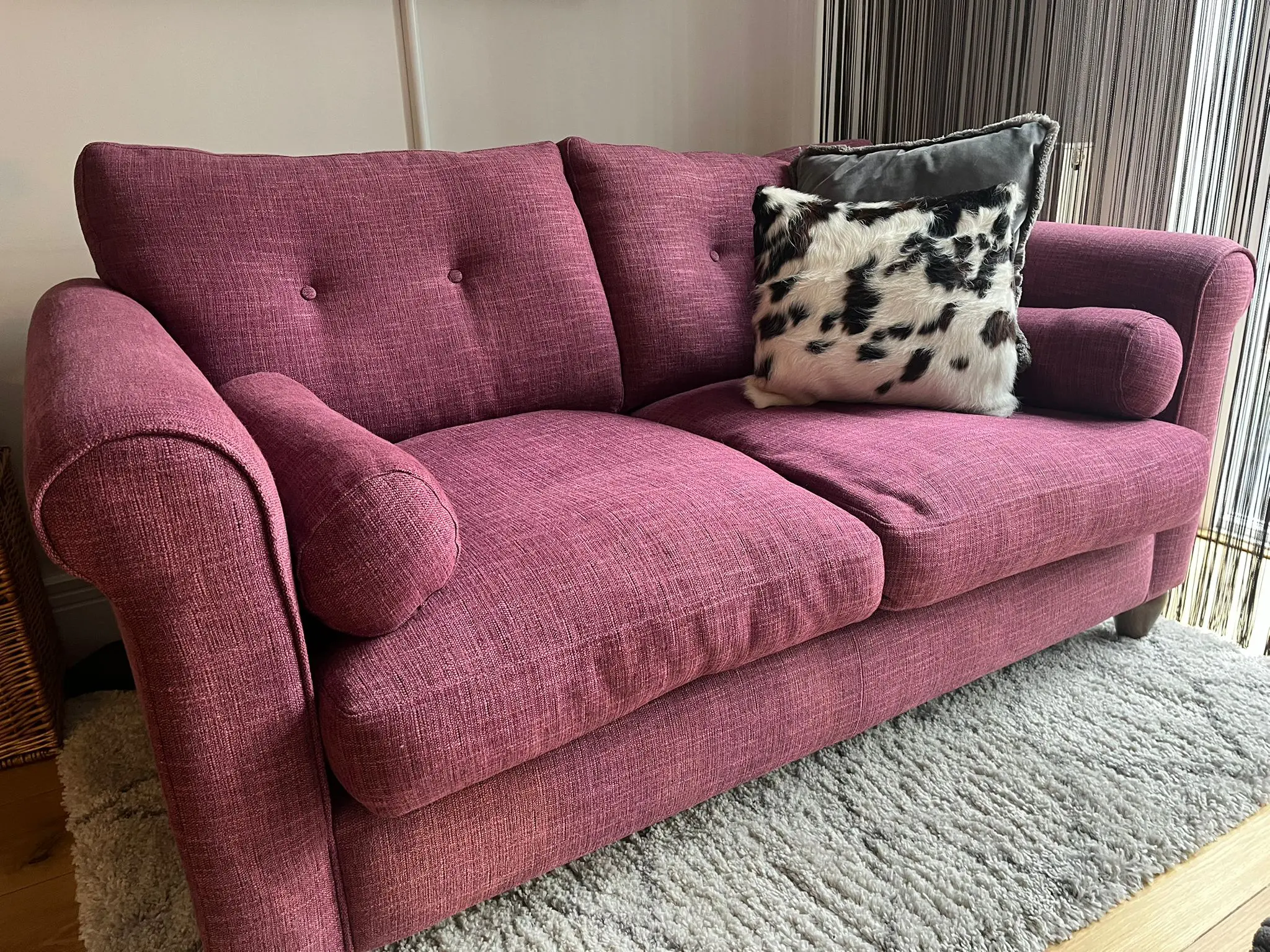 Button-Back 2-Seater Sofa with Rolled Arms