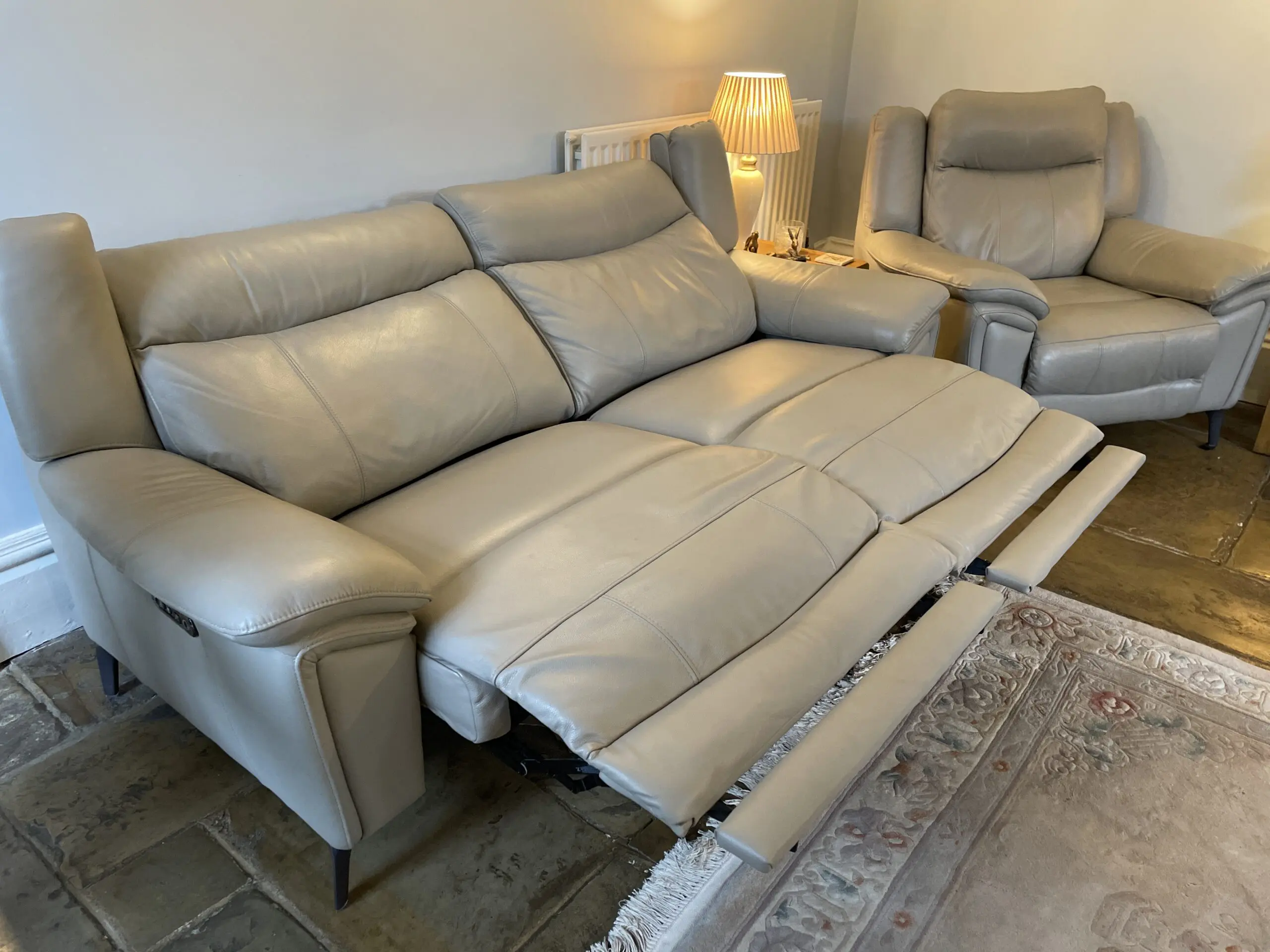 DFS Modern 3-Seater RECLINING Sofa and 2 matching chairs with High Back and Sleek Metal Legs