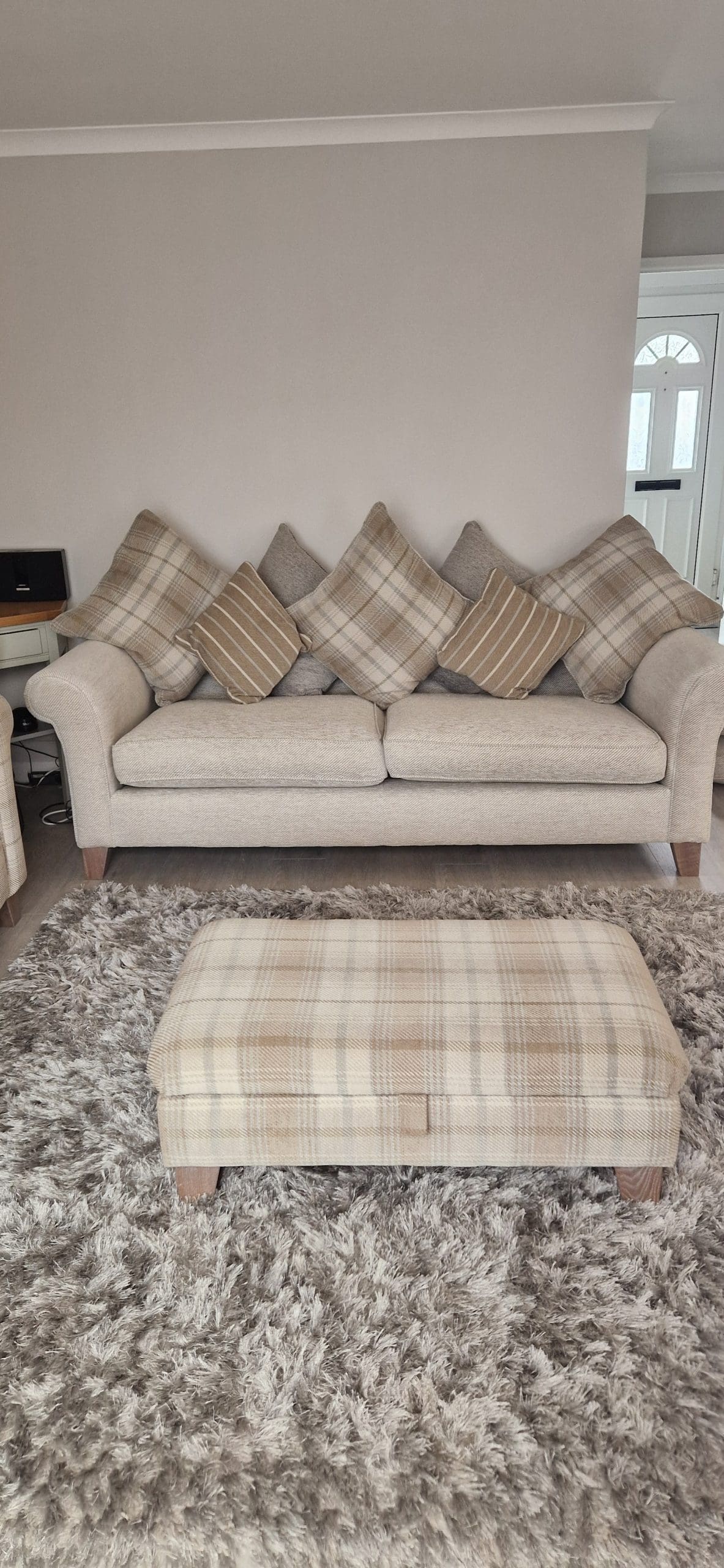 DFS Morland 4 Seater Sofa with 2 Matching Armchairs and Footstool Sofalistic The Sofa Marketplace buy and sell preloved sofas nationwide