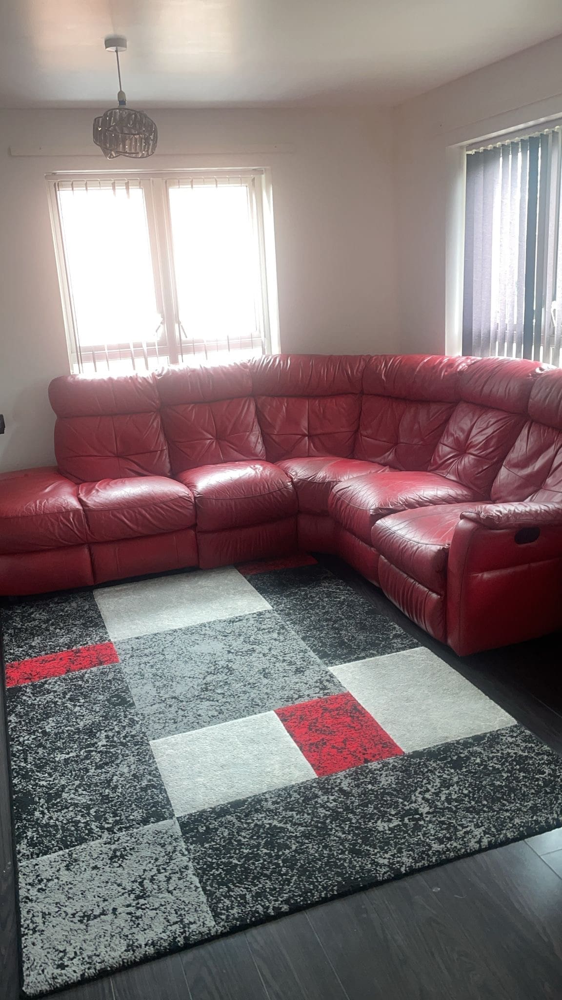 Dfs 6 seater leather sofa