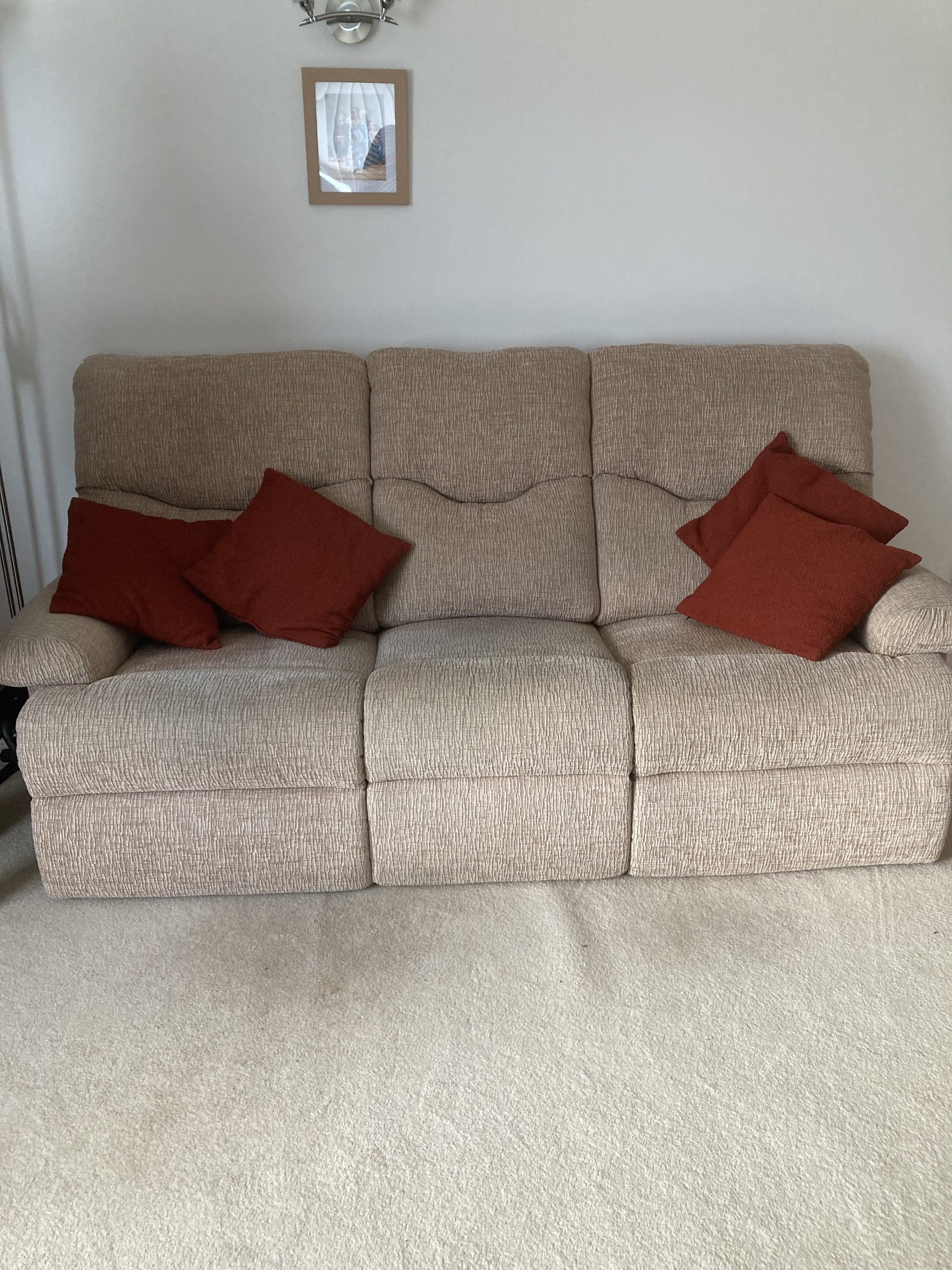 3 piece suite with one electric chair Sofalistic The Sofa