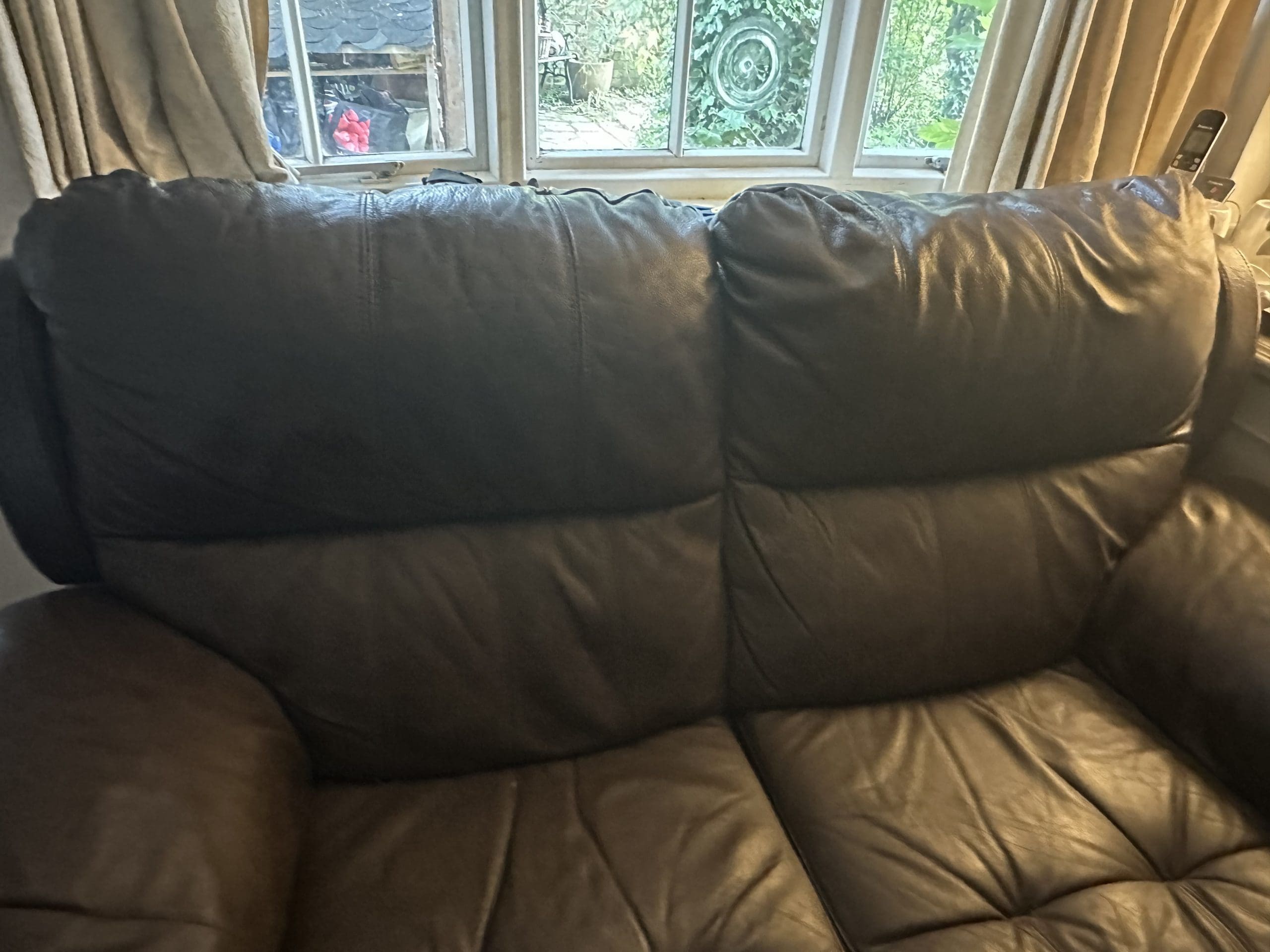 Leather, electric recliner 2 seater. Sofalistic The Sofa