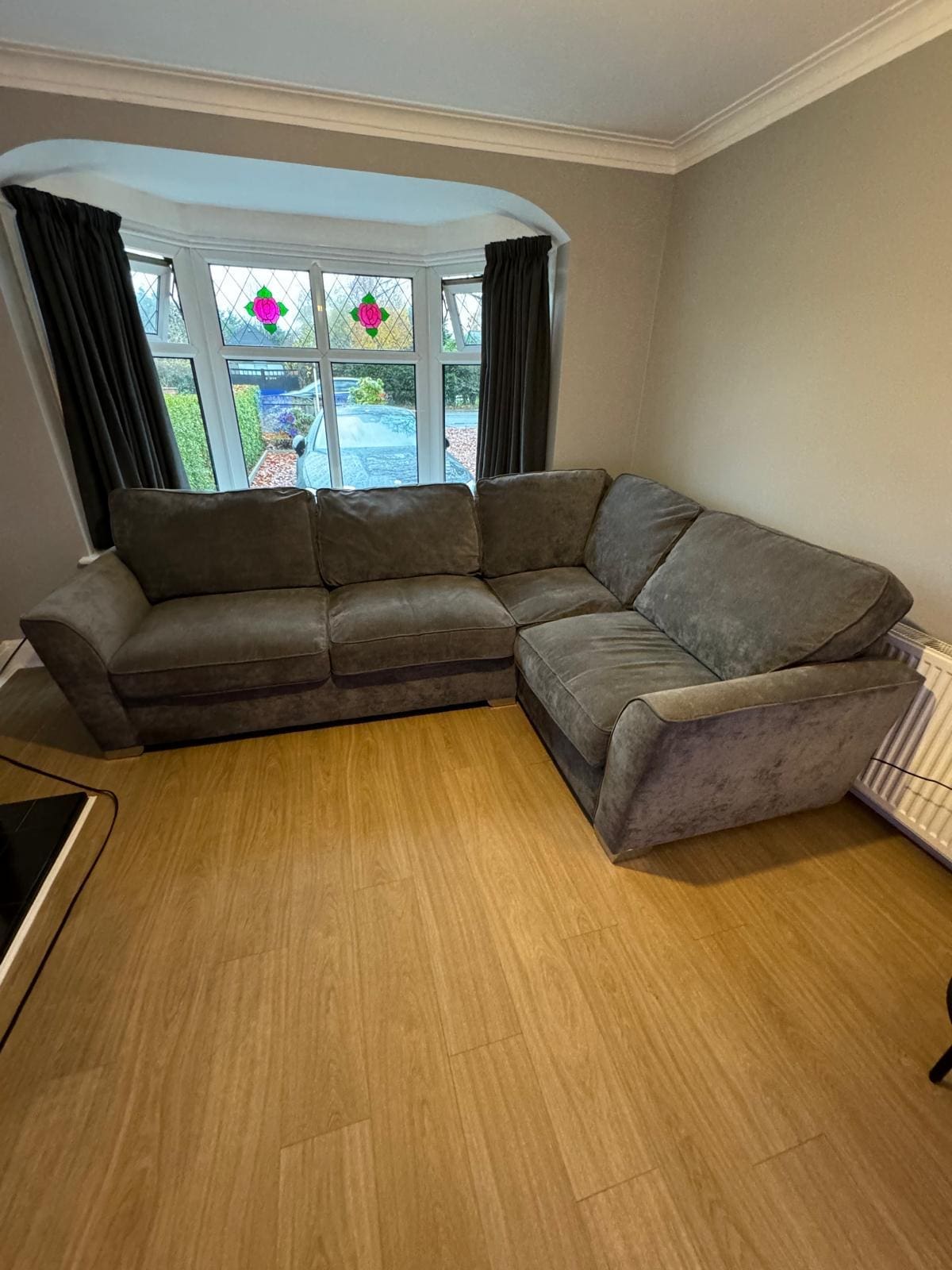 Buoyant Fantasia Standard Back Corner Couch with footstool Grey Sofalistic The Sofa Marketplace buy and sell preloved sofas nationwide