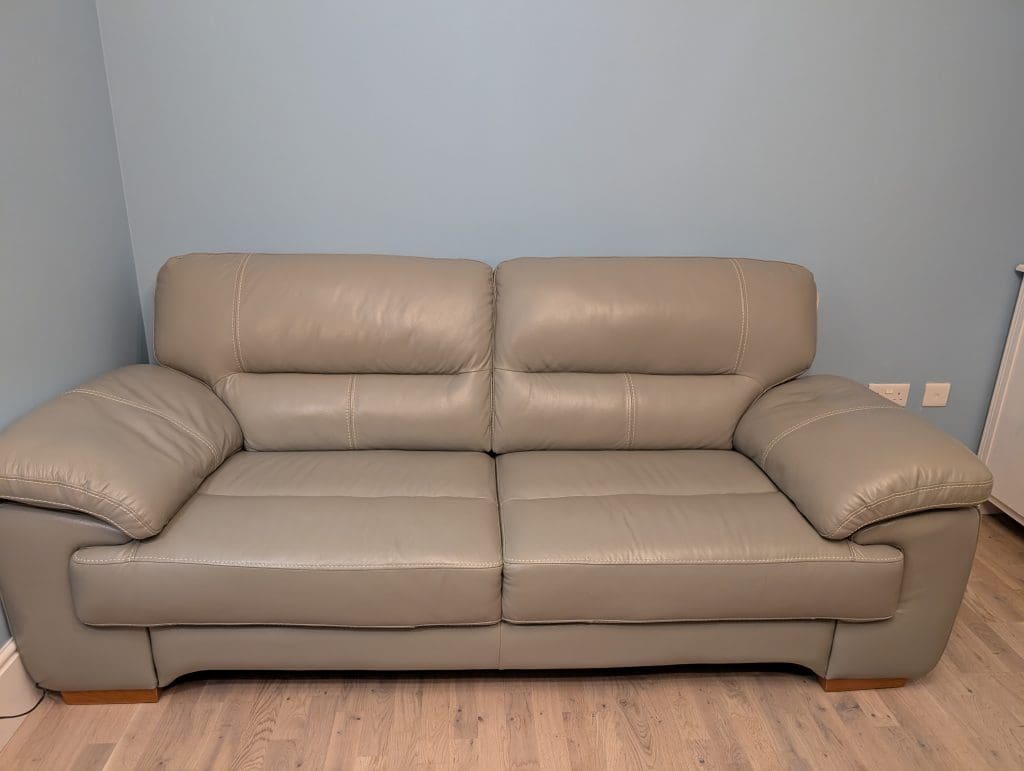 Land of leather sofas for sale discount