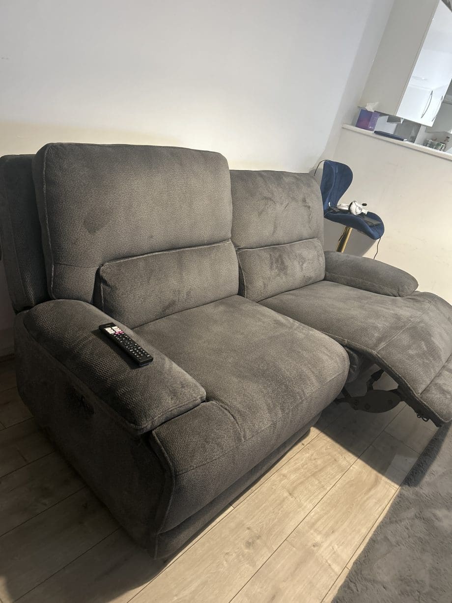 Mallow express 2 seater power recliner