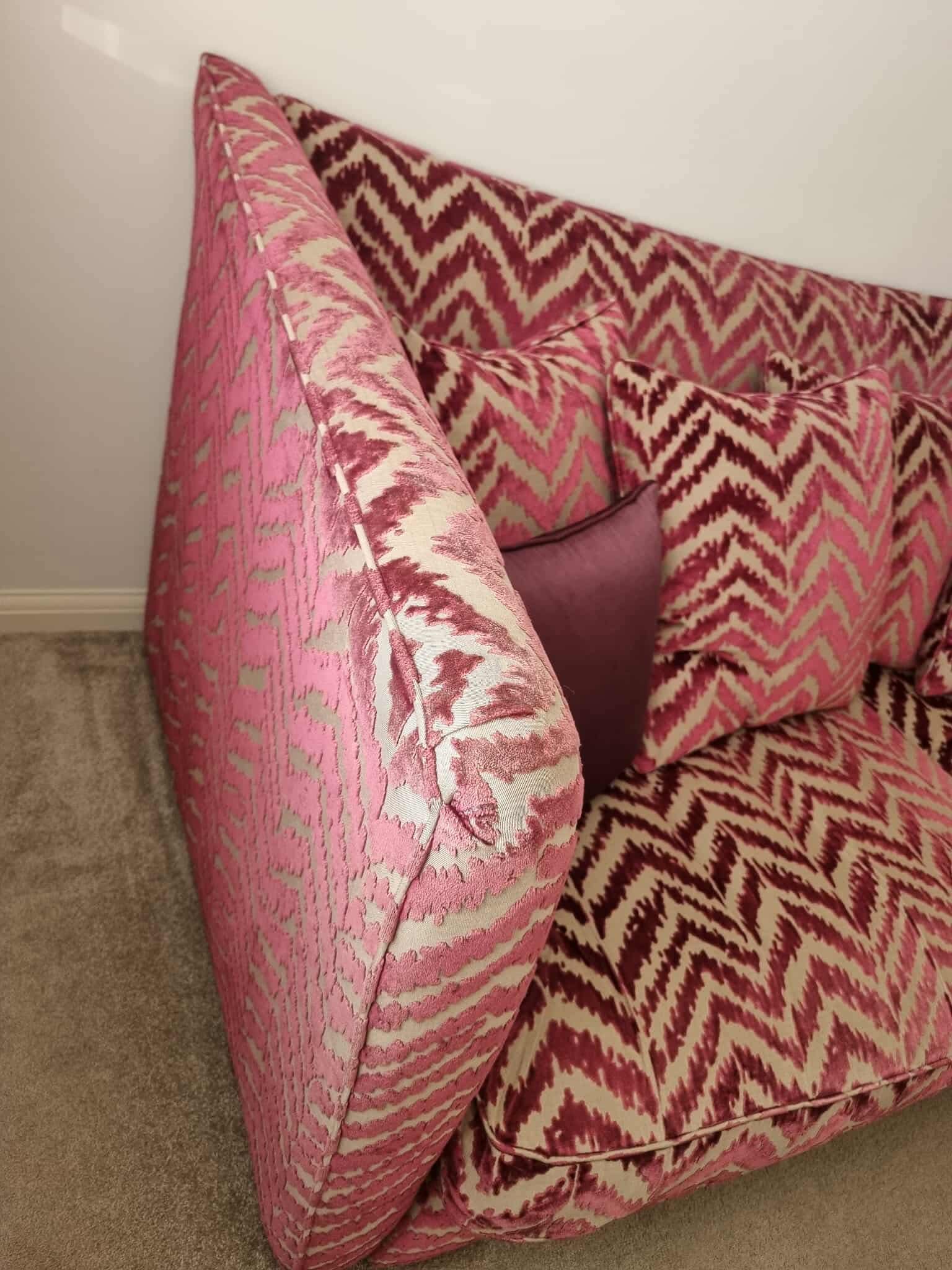 Sofology 4 seater Dark pink and gold patterned