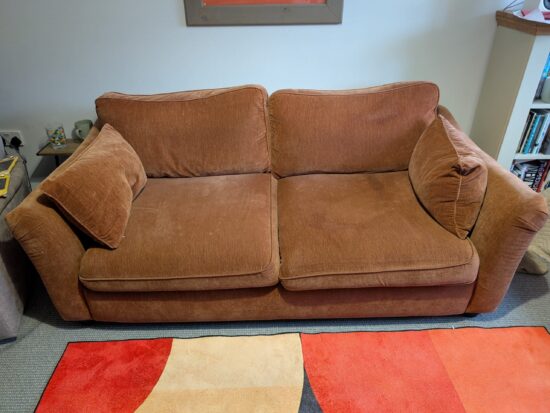 Sofology Comfortable 3-Seater Sofa with Deep Cushions and Piped Edges