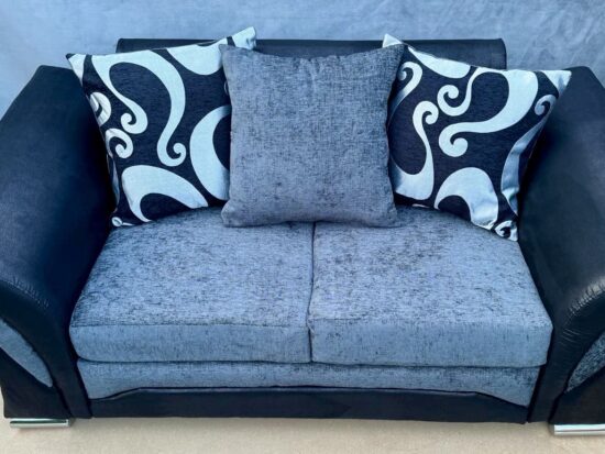 Online Modern 2-Seater Sofa with Contrast Arms and Decorative Cushions