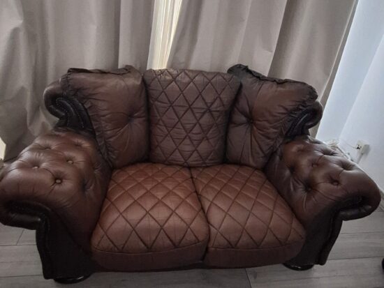 Luxurious Quilted 2-Seater Sofa with Button Detail & Rolled Arms